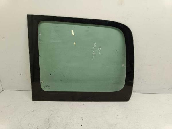 VITRE ARRIERE GAUCHE CITROEN BERLINGO / PEUGEOT PARTNER 2002-2008 - Vue 1